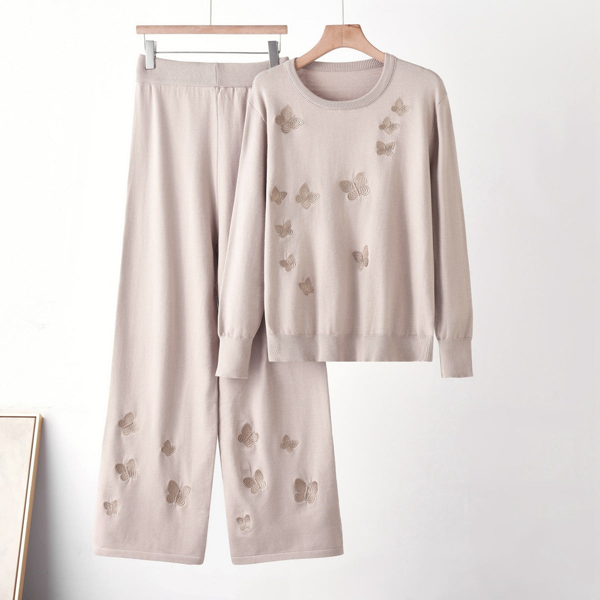 Women's Two-Piece Set - Elegant Touch The Battery Park BYMANYC ® New York