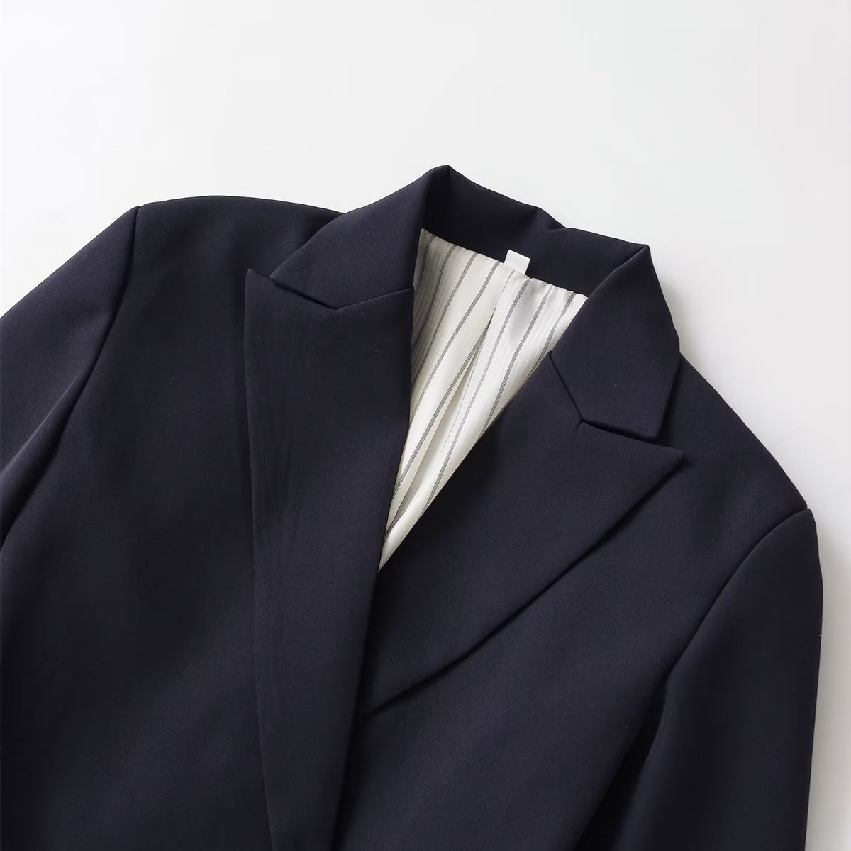 Commuting style slim fit double breasted jacket