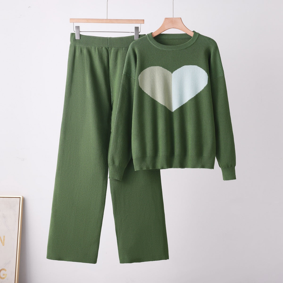 Women's Two-Piece Set - Stylish Urban The Sutton Place BYMANYC ® New York
