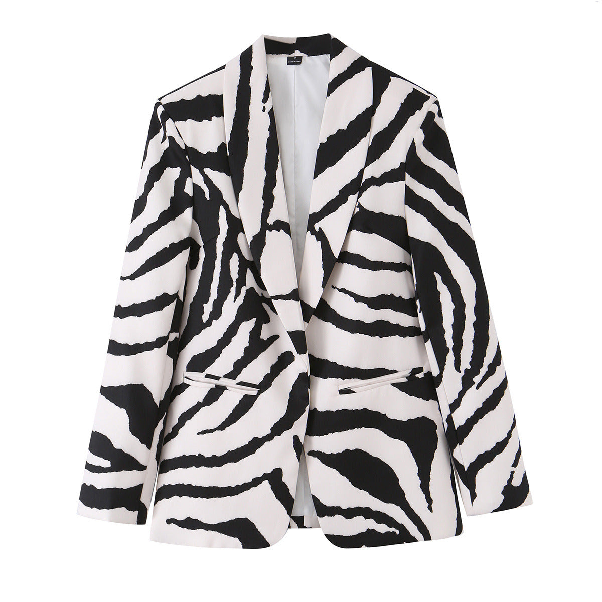 Elegant and loose casual buttonless suit jacket