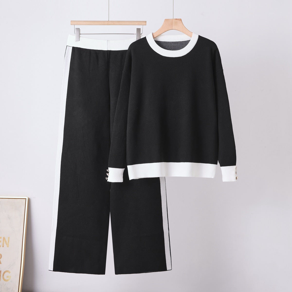 Women's Two-Piece Set - Stylish Heritage The Empire BYMANYC ® New York